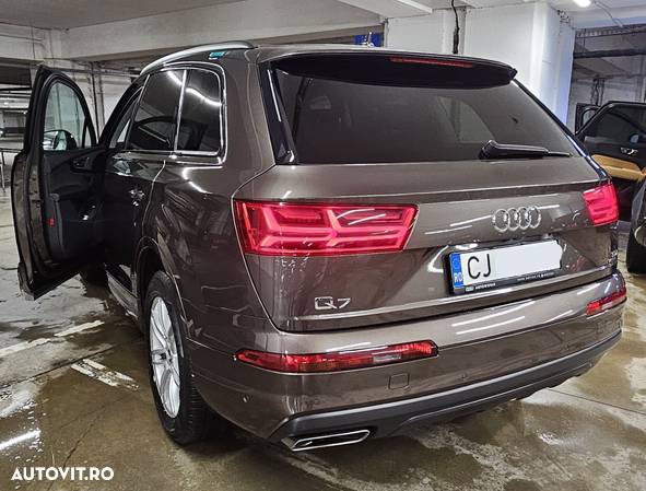 Audi Q7 3.0 TDI ultra quattro tiptronic - 14