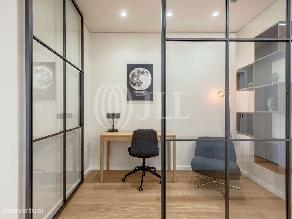 Apartamento T1+1, com varanda e estacionamento, em Matosinhos-10