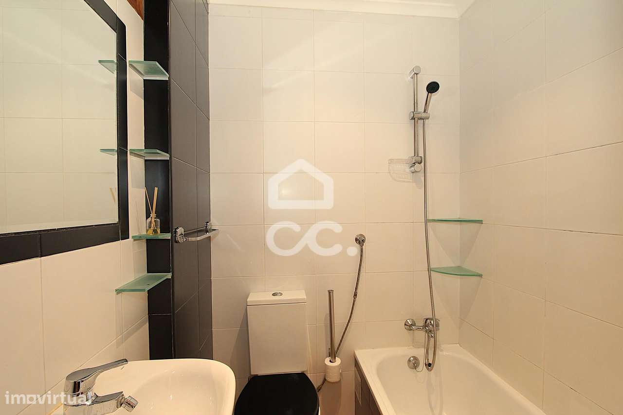 Apartamento T1 na 2ª linha de Armação de Pêra – O seu refúgio no Algar-16