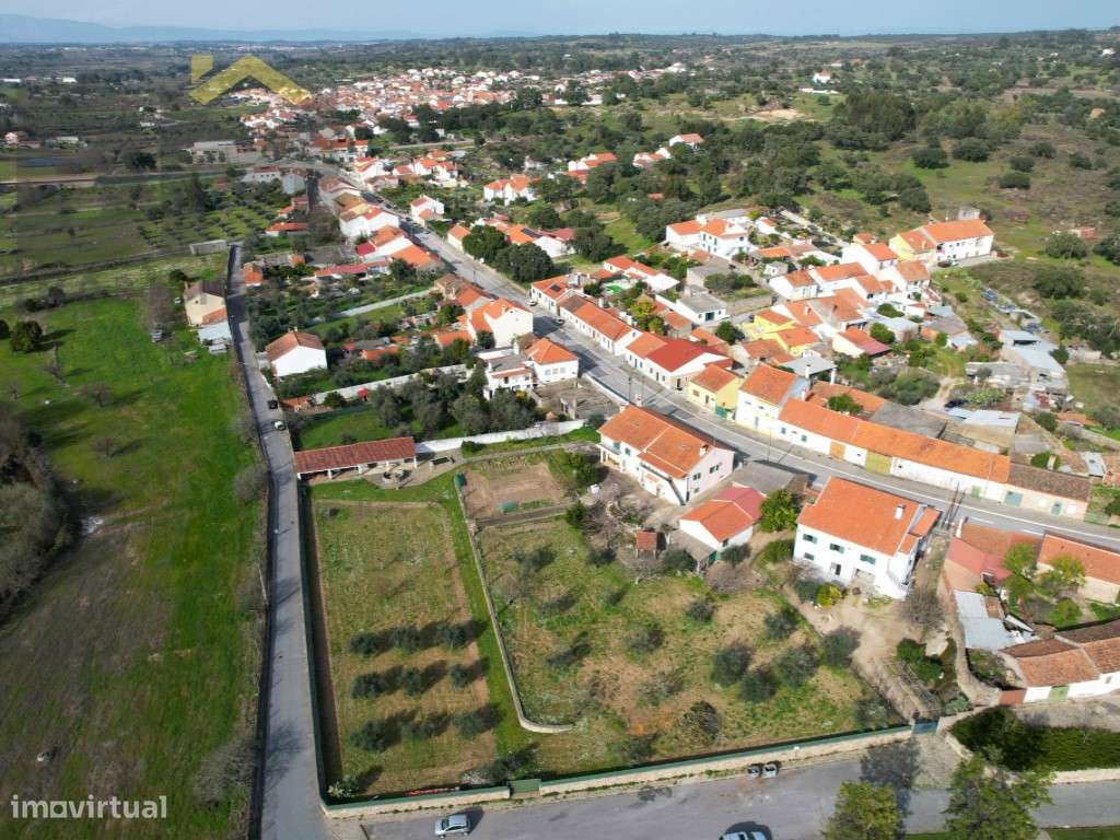 Moradia T4 com 5000m2 de terreno - Escalos de Baixo (Castelo Branco)-34