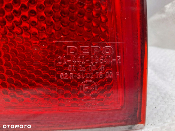 LAMPA LEWA TYŁ TYLNA AUDI A4 B6 SEDAN KOMPLETNA DEPO - 2