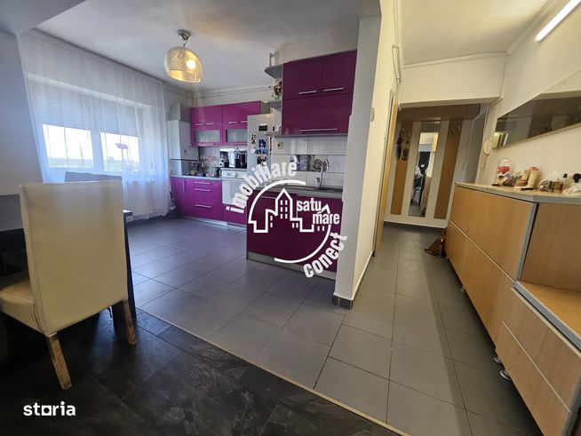 Apartament 3 camere - Strada Avram Iancu - Semidecomandat-1