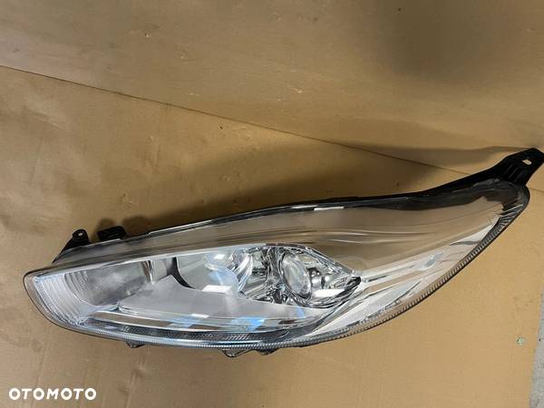 Ford Fiesta Mk7 Lift Led lampa lewa przod - 2