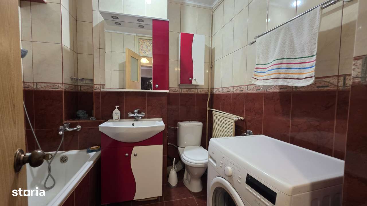 Vanzare apartament 3 camere Titulescu, an 1982, doua bai-4