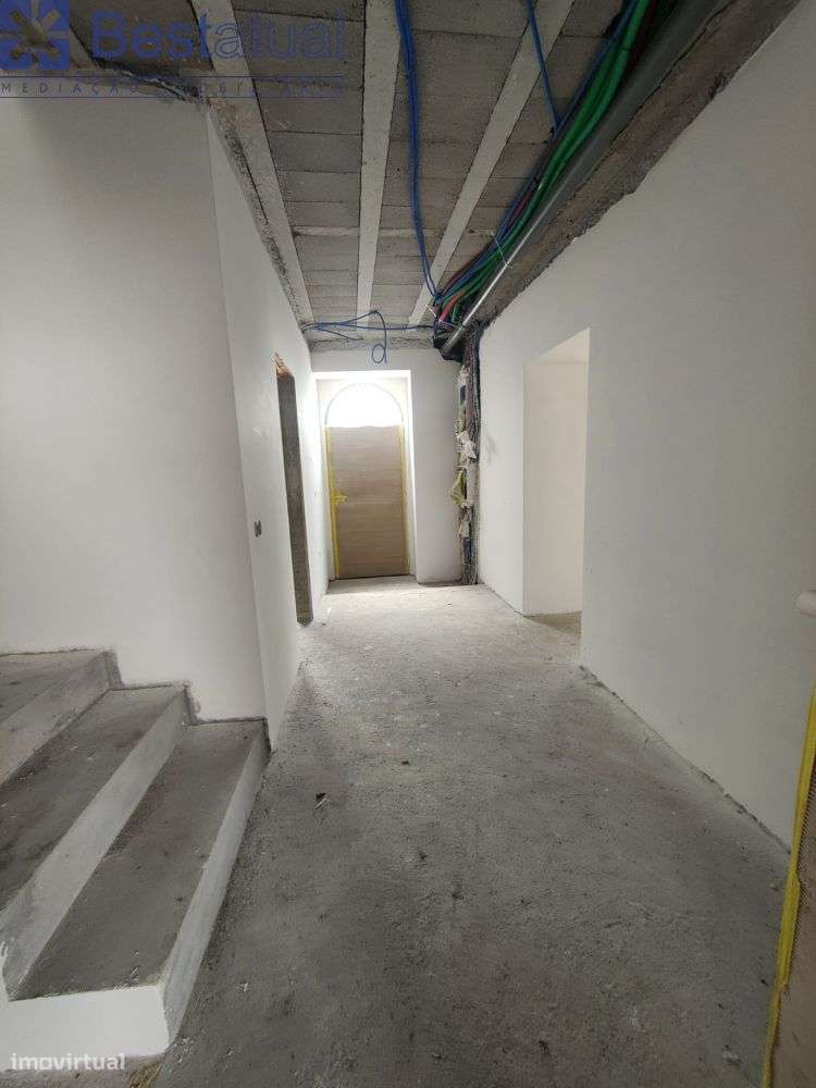 Moradias Bifamiliar - Acab. de Qualidade - Avidos-23