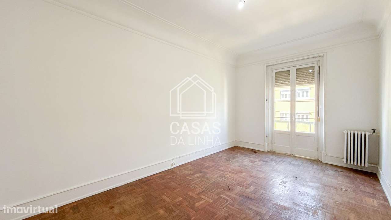 Apartamento T6 no Parque Eduardo VII - Lisboa-9