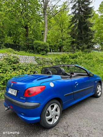 Peugeot 206 CC 1.6 - 12