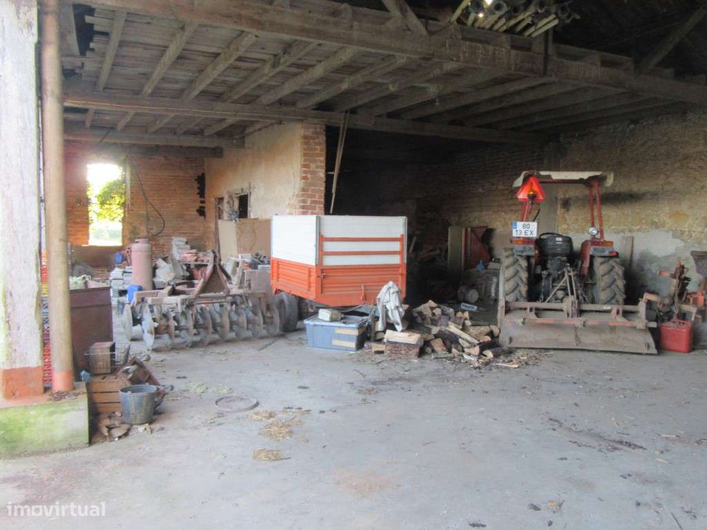 Casa antiga para recuperar em Carvide - Leiria - Grande imagem: 5/32