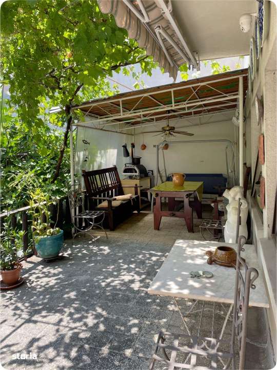 Vila cu 3 apartamente independente si gradina mare in Cotroceni-17