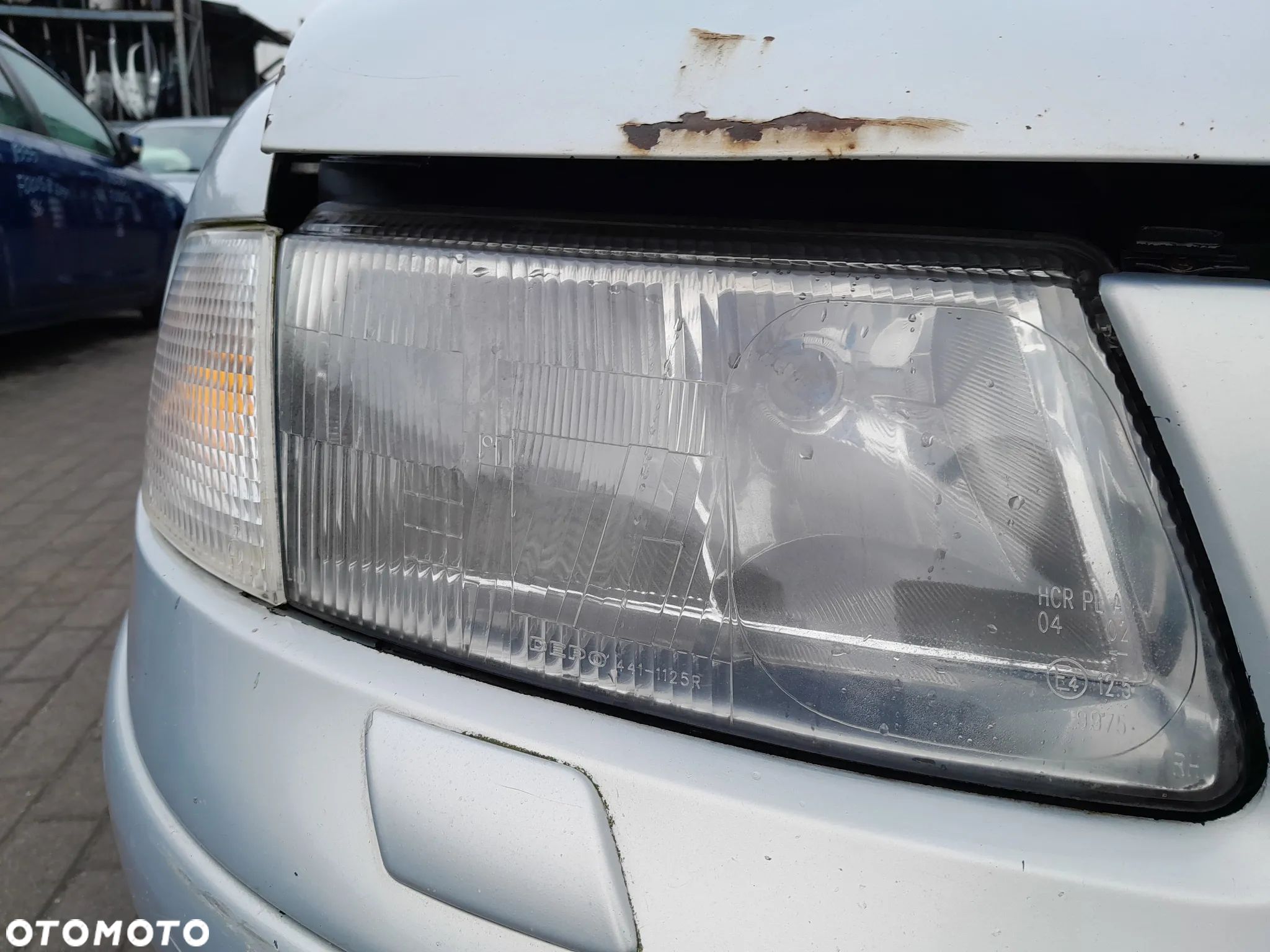 VW PASSAT B5 LAMPA REFLEKTOR PRAWA PRZEDNIA PRAWY PRZÓD - 1