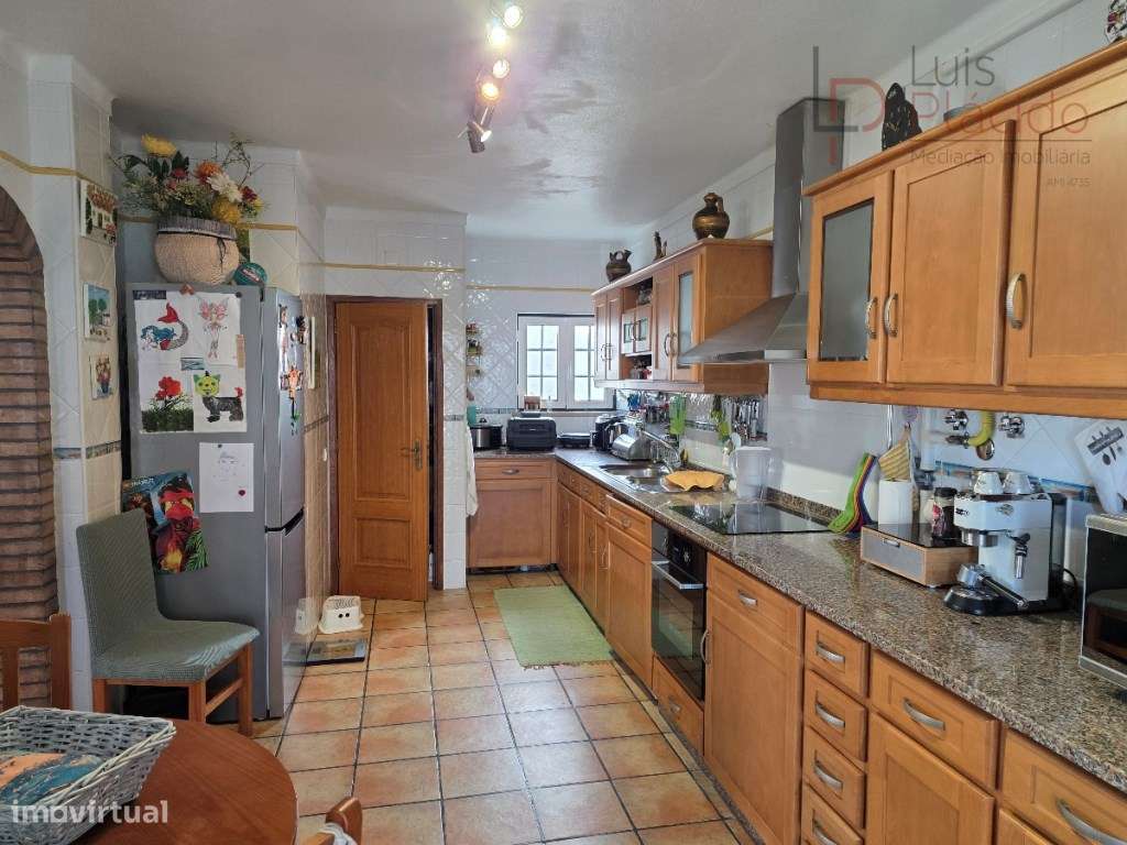 Moradia em Banda no Centro de Sines-10