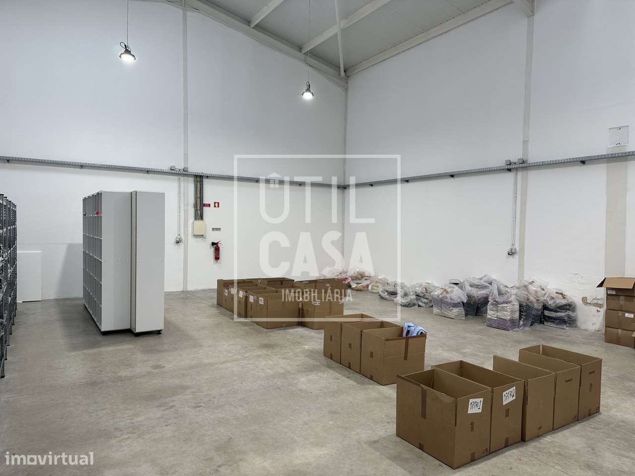 Pavilhão com 300m² em Esposende - Grande imagem: 2/4