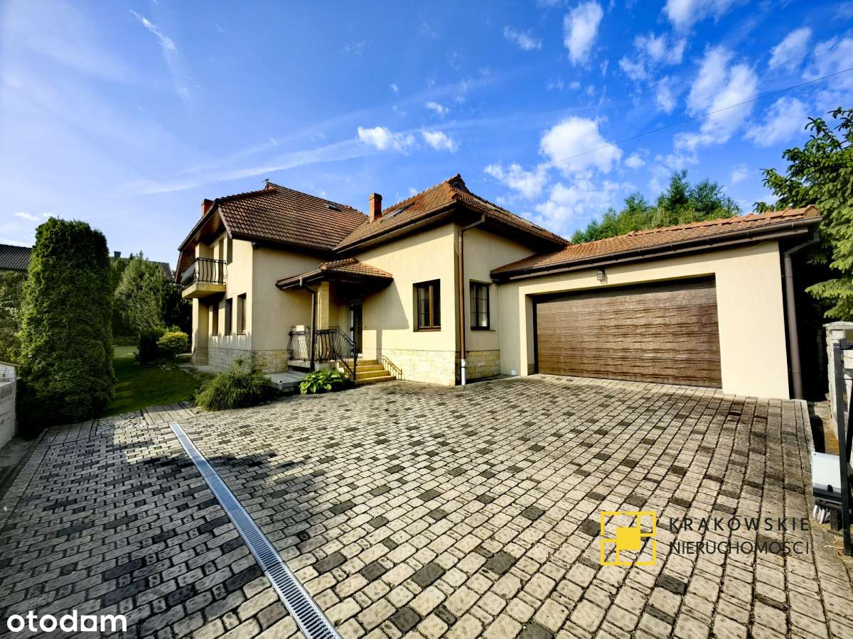 Przestronny Dom Z Potencjałem  260m2 W Pychowicach-16