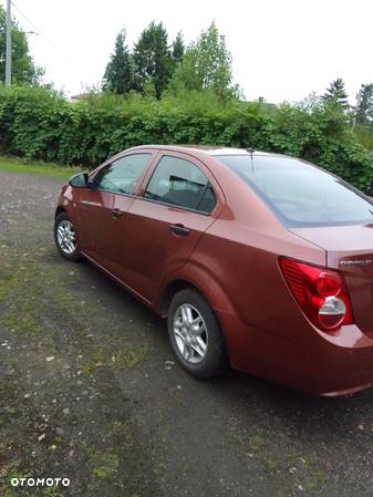 Chevrolet Aveo 1.2 LS - 3