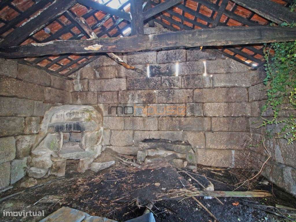 Terreno de 84 hectares-17