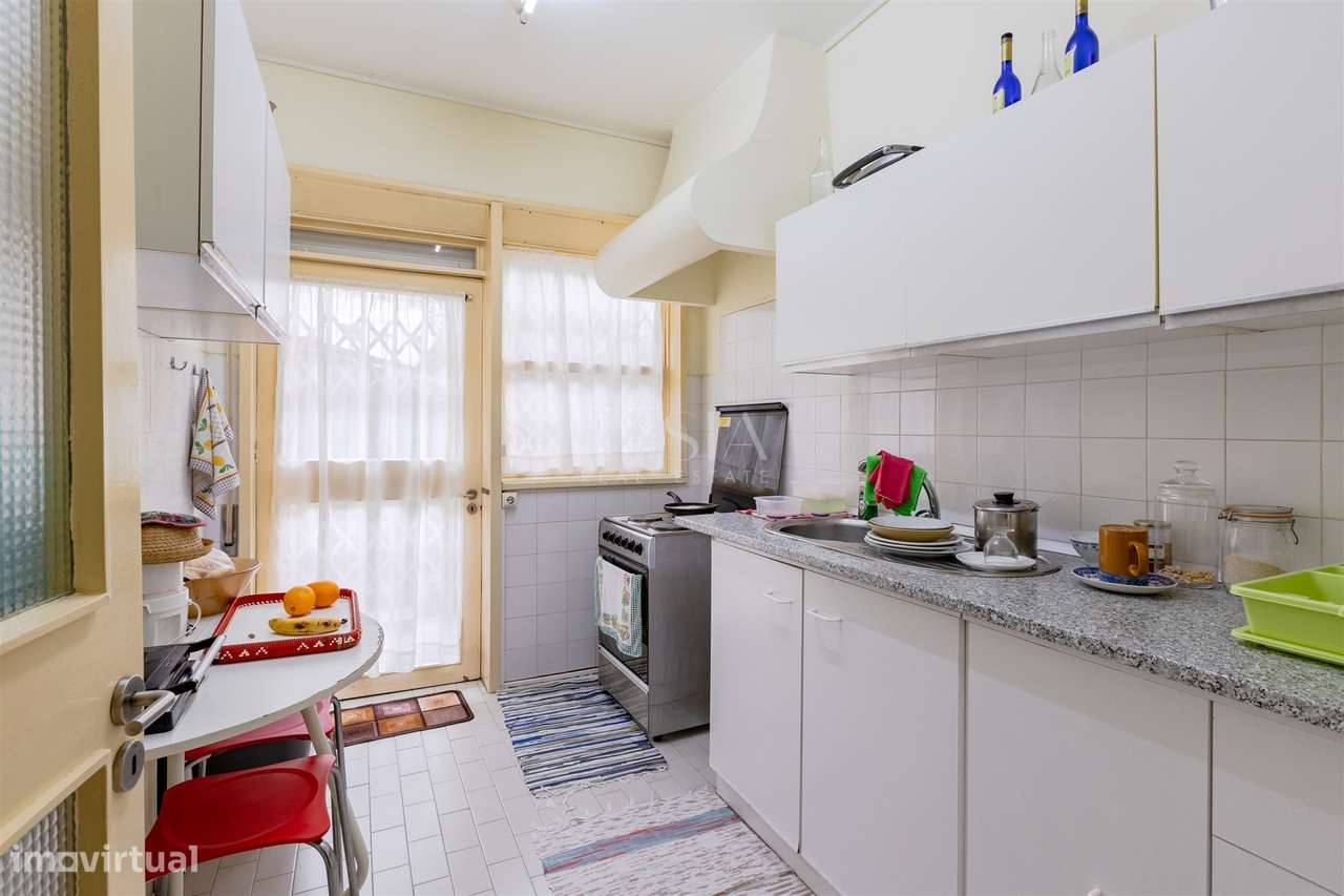 Prédio com 4 apartamentos junto Avenida Boavista | Prédio Lordelo Ouro-18