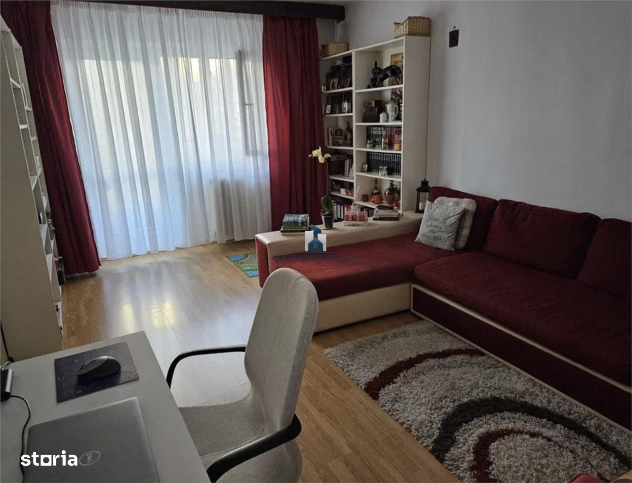 Vanzare Apartament 2 Camere Decomandat Aparatorii Patriei-Democratiei