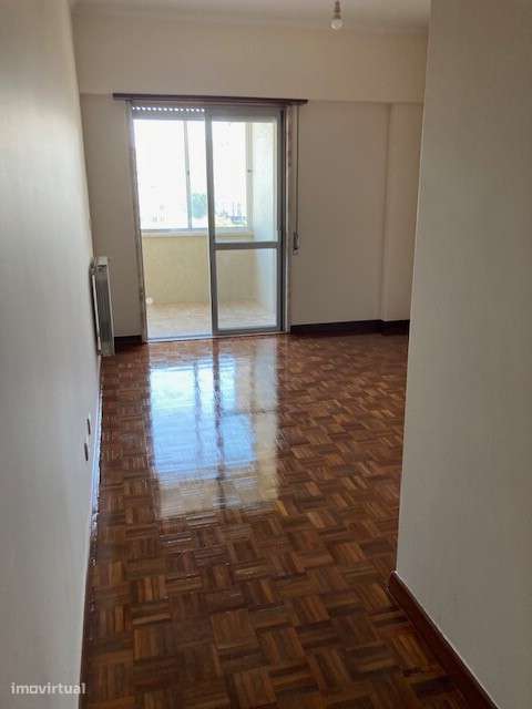 Apartamento T3 para arrendar em Lisboa, ao Areeiro - Grande imagem: 3/10