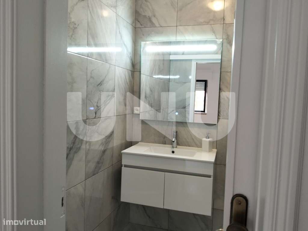 Apartamento T3 com boas áreas, em São Marcos, com suite e lareira-16