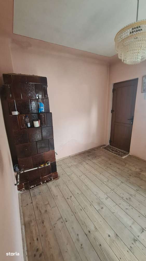 Apartament cu 2 camere de vânzare în Curtea de Argeș.-6