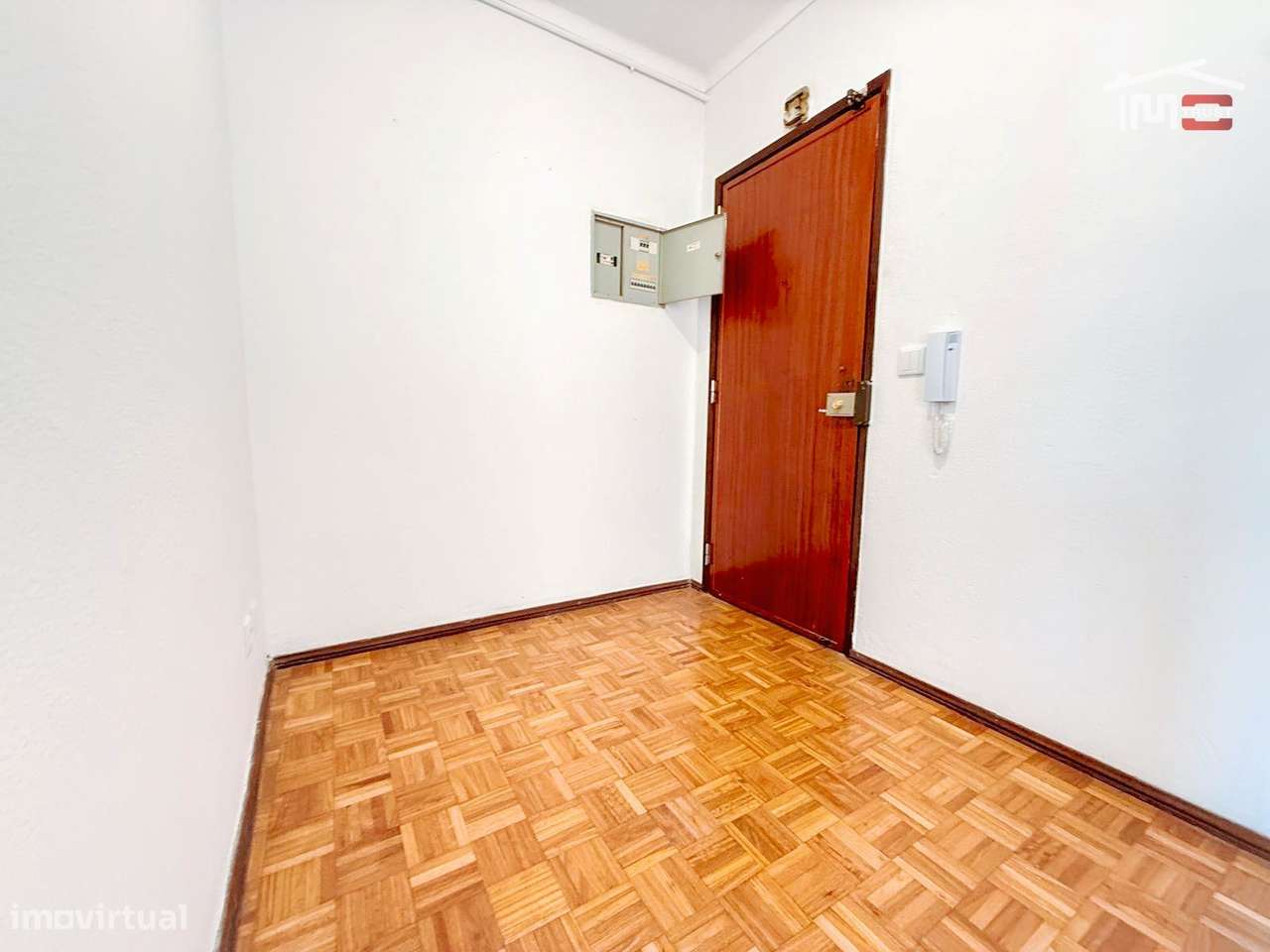 Apartamento T3 Rio Maior - Varanda, Elevador, 2 WCs-18