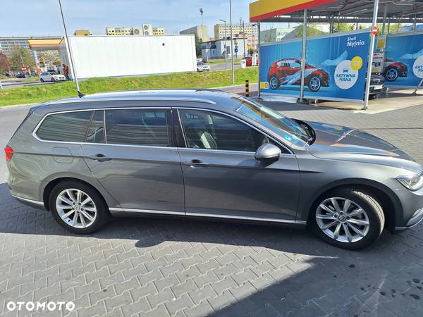 Volkswagen Passat 2.0 TDI BMT Highline - 12