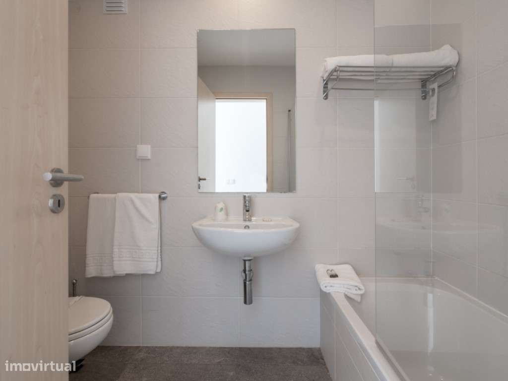 Apartamento T3 localizado no Algarve Race Resort, Portimão-32