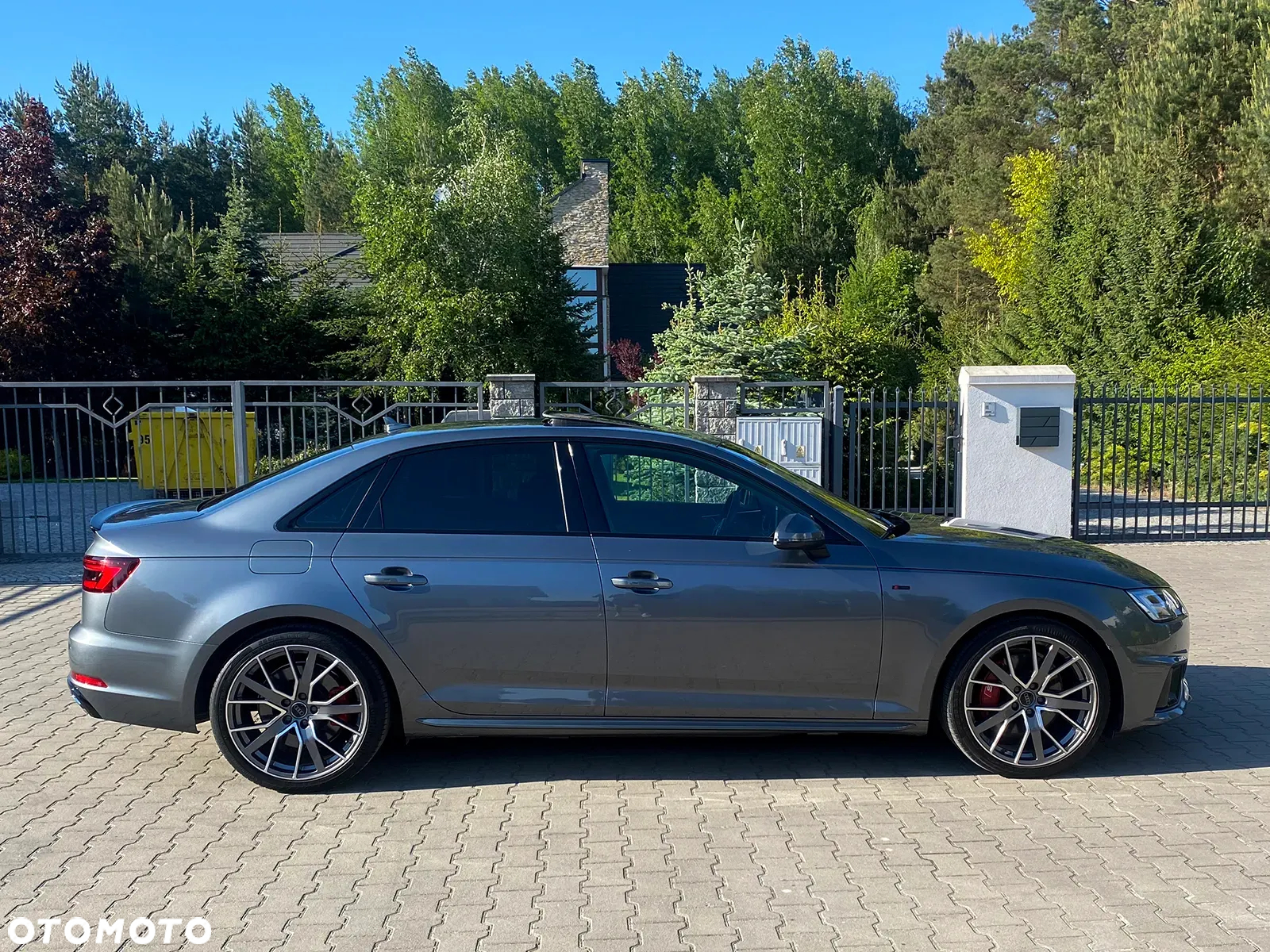 Audi A4 2.0 TFSI Quattro Design S tronic - 4