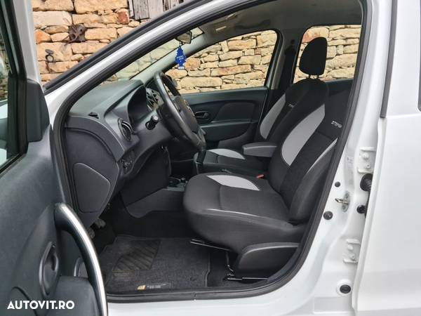 Dacia Sandero Stepway dCi 90 Prestige - 9