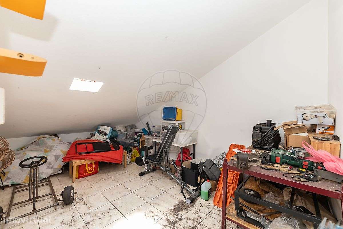 Apartamento T3 no Centro do Montijo-40