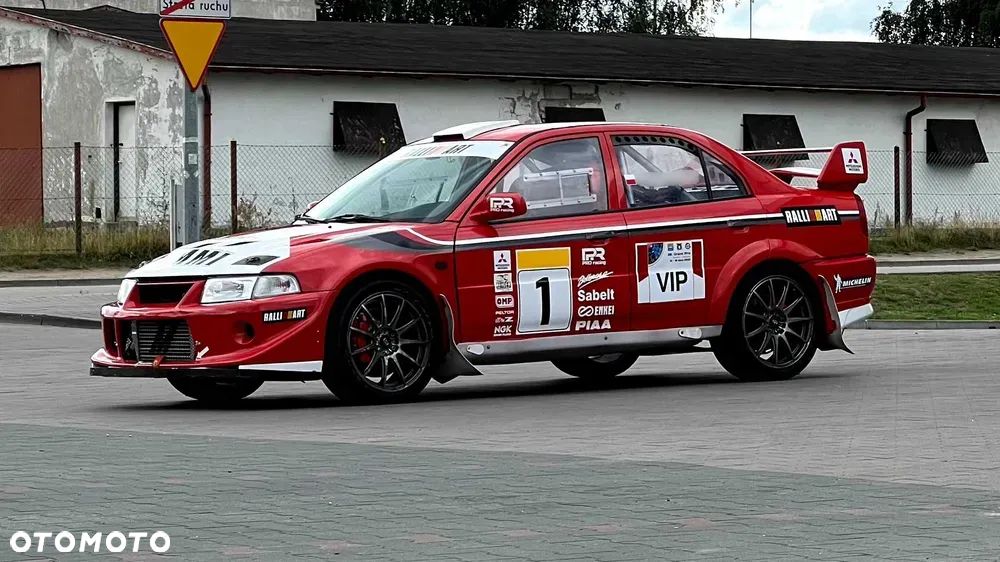 Mitsubishi Lancer Evolution - 1