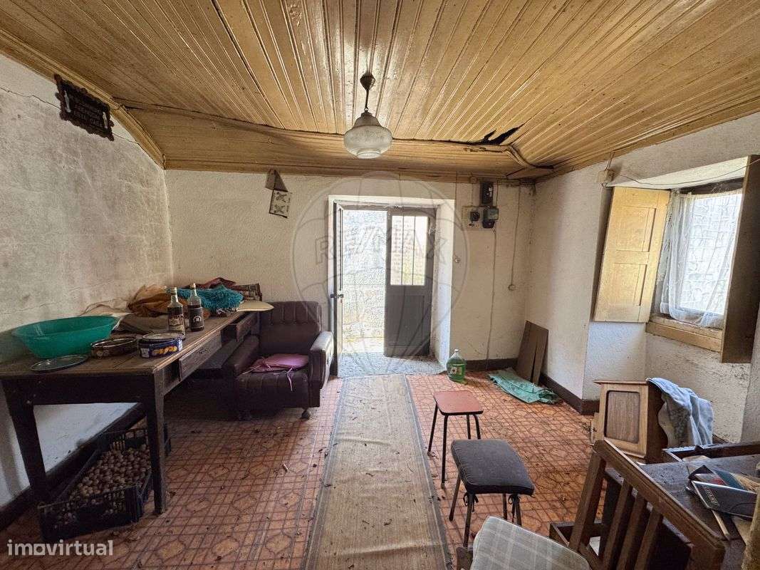 Moradia T3 para venda-9