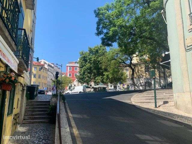 LCP1735 - Prédio em Santos para reabilitação-0