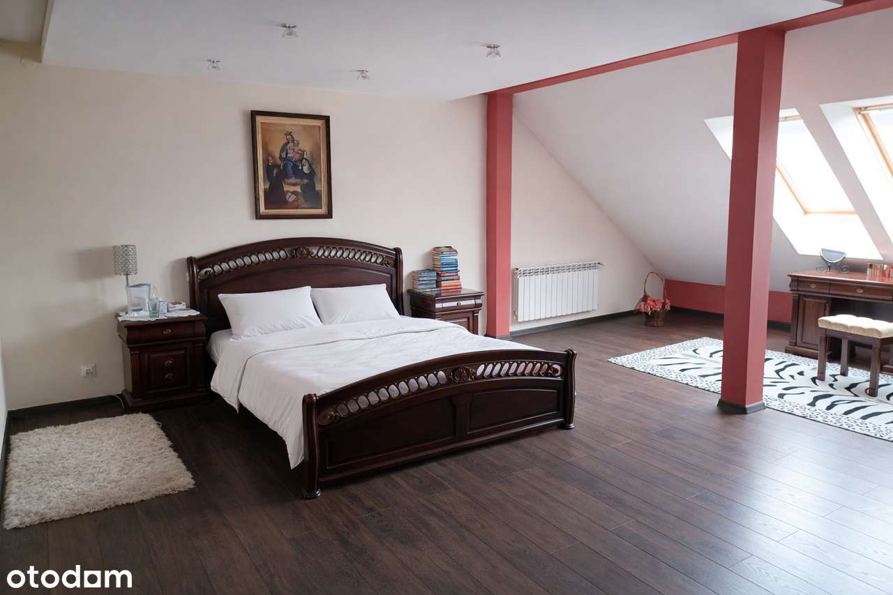 Przestrzeń bez kompromisów: ~350 m² + ogromny garaż-11