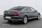 Volkswagen Passat 2.0 TDI Elegance DSG - 4