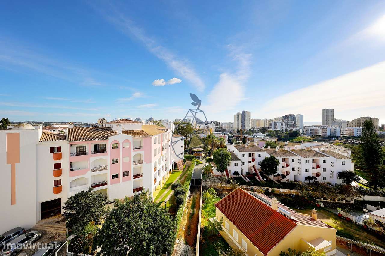 Apartamento T2 virado a Sul , com Garagem na Vila Rosa - Portimão-3