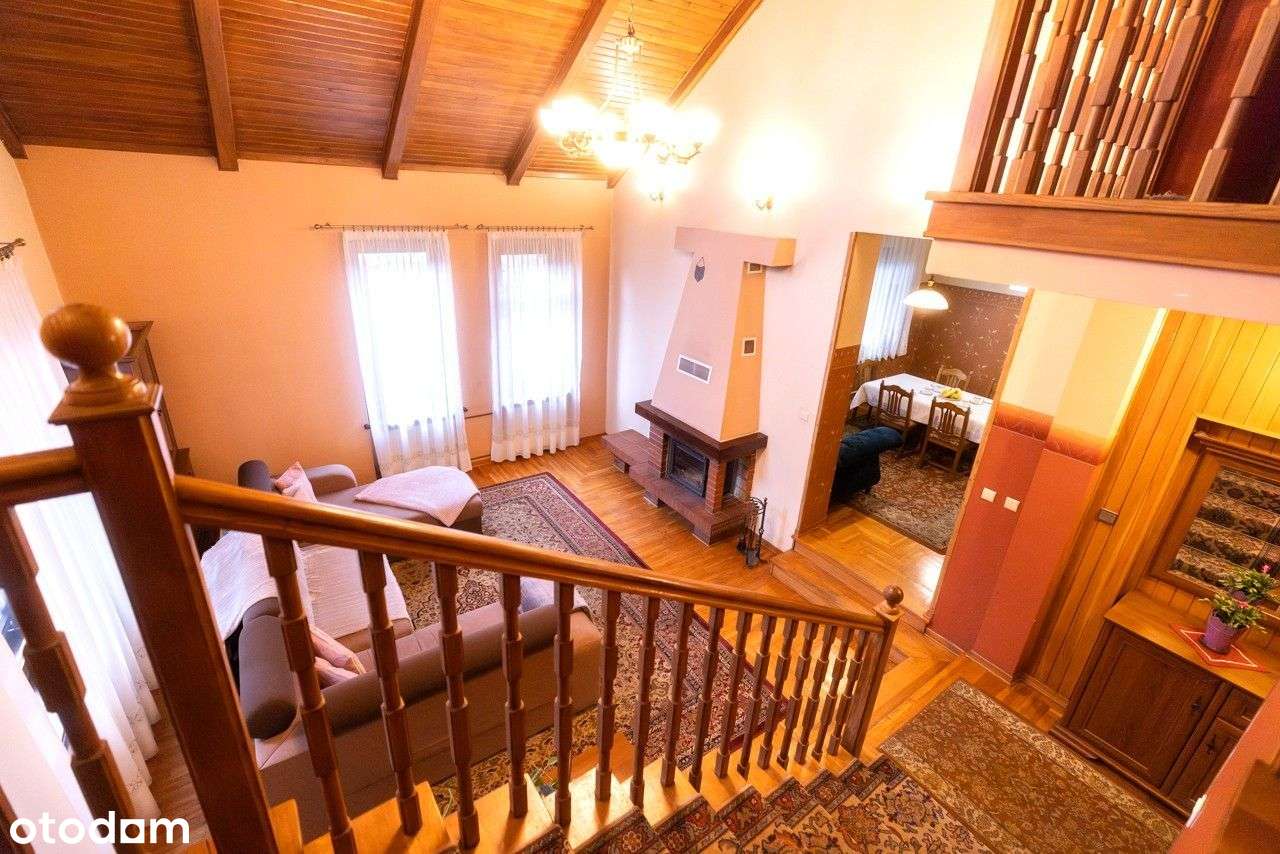 Blisko Szkoły, Przedszkola, PKP, A2, DK90-2