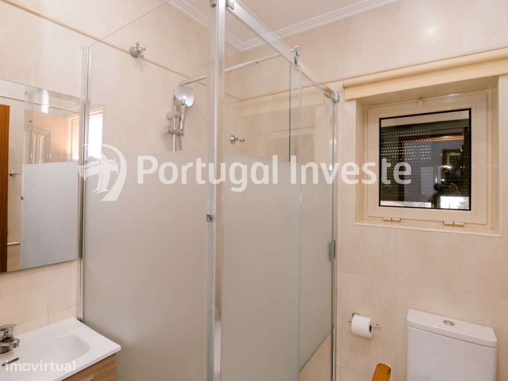 Excepcional apartamento de 4 assoalhadas na Cova da Piedade - Almada-23