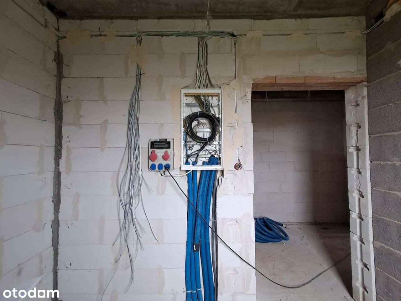 Nowoczesny dom stan deweloperski. Modliborzyce.-13