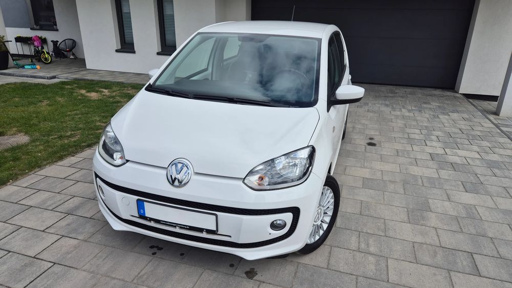 Volkswagen Up! 2015