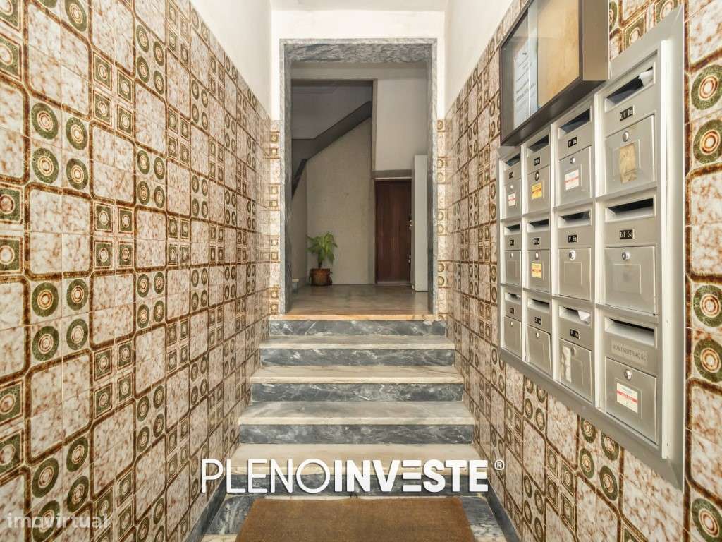 Apartamento T2 na Torre da Marinha-12