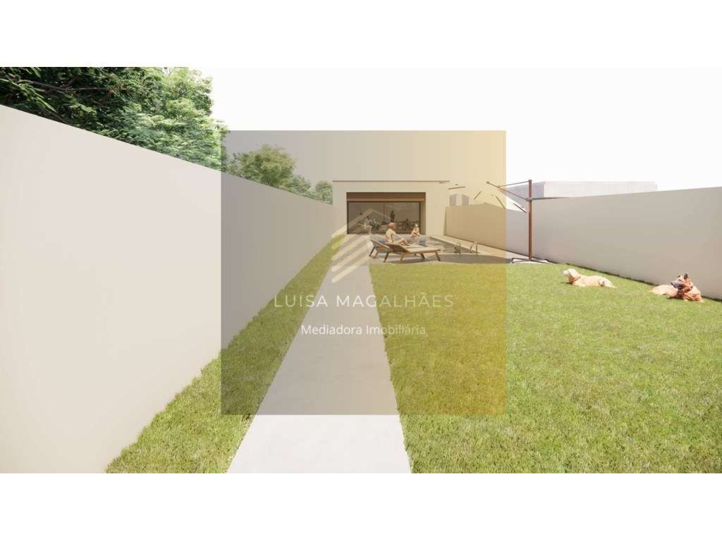 Moradia Térrea Praia da Madalena-1