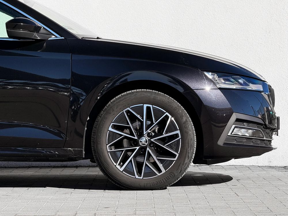 Skoda Octavia 2.0 TDI Scr Style DSG 150 KM — zdjęcie 4