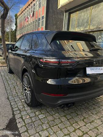 Porsche Cayenne E-Hybrid Platinum Edition - 4