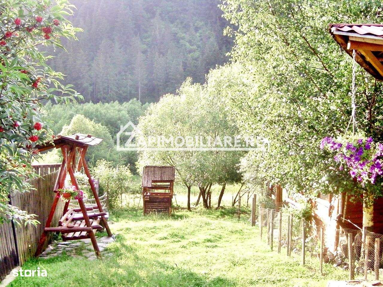 Pensiune functionabila intre Gheorgheni-Lacu Rosu - Imagine principală: 4/9