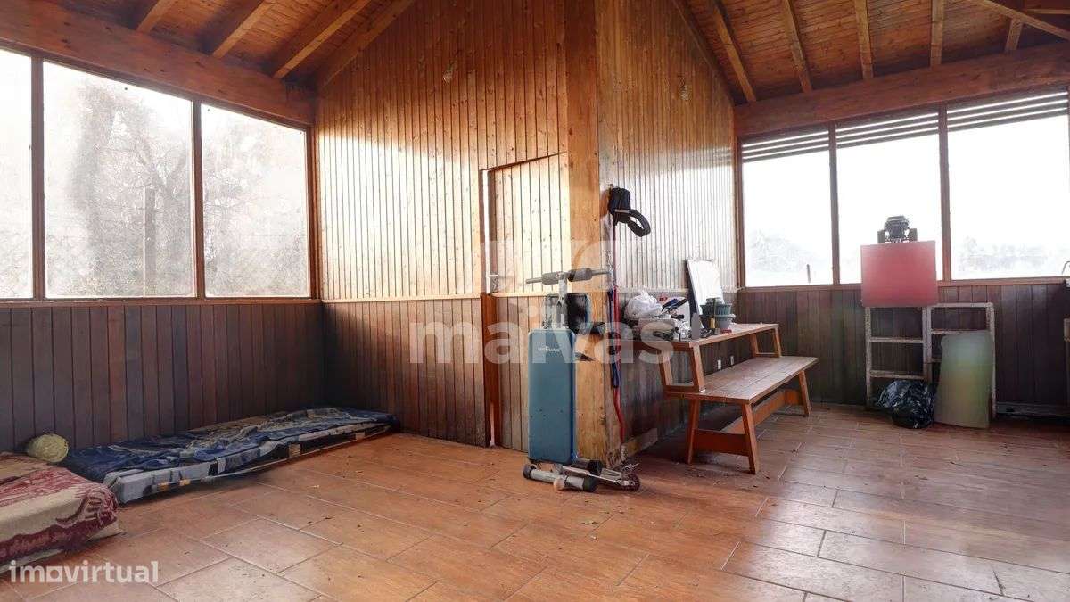 ANDAR MORADIA T3 COM TERRAÇO E GARAGEM PARA TRÊS CARROS-31