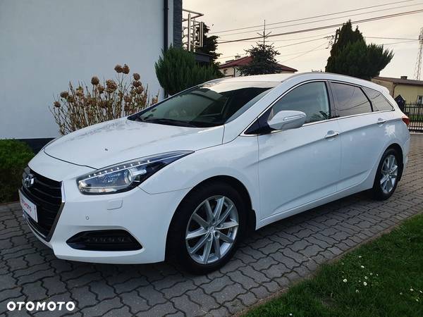 Hyundai i40 Kombi 1.7 CRDi Premium - 7