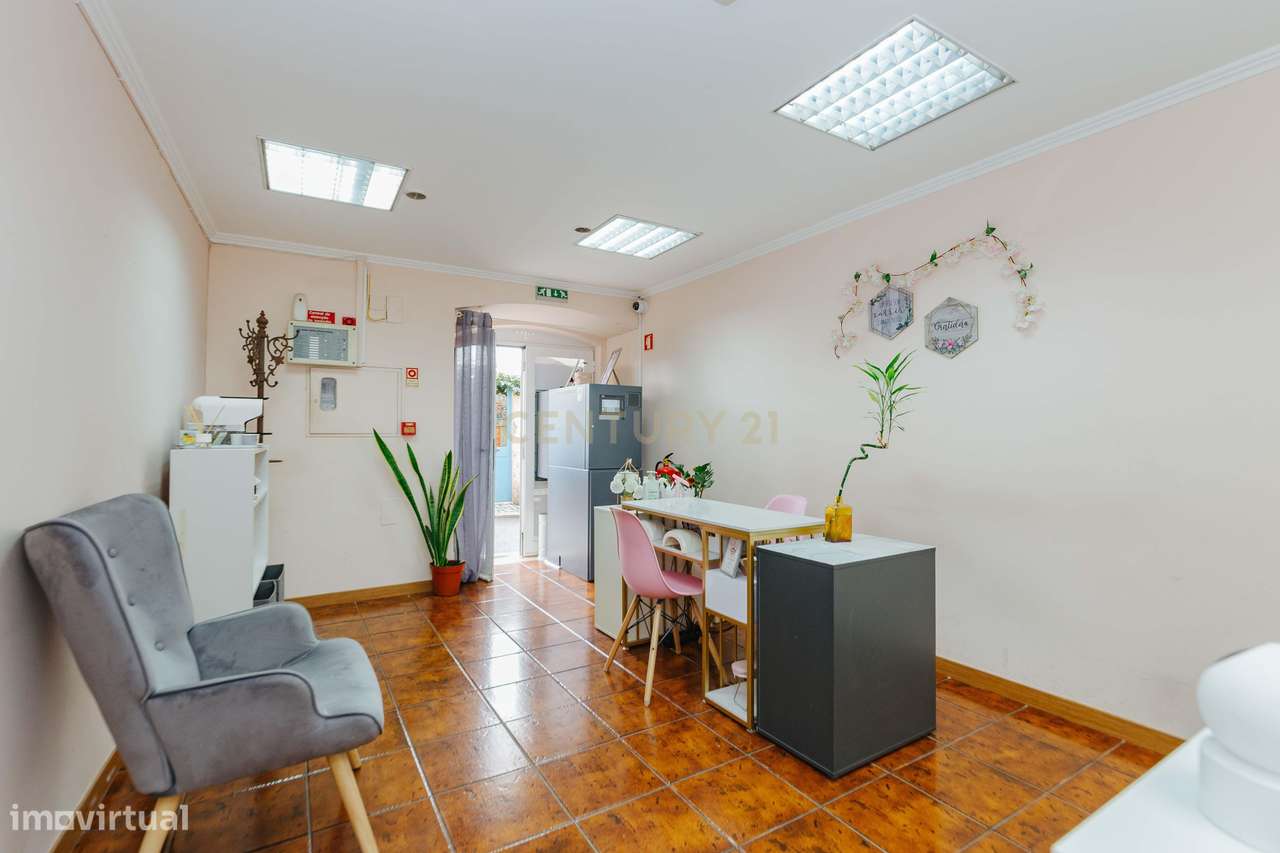 Onde Lisboa Floresce — Um Espaço com Alma na Rua da Silva - Grande imagem: 4/18