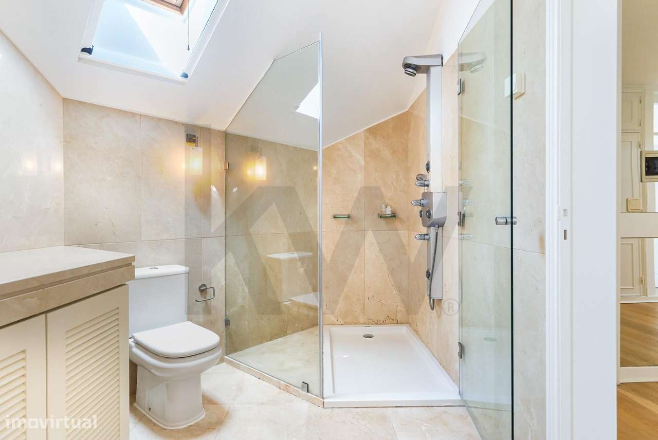 Exclusivo Chalé Octogonal dos Anos 40 no Coração do Triângulo Dourado-52