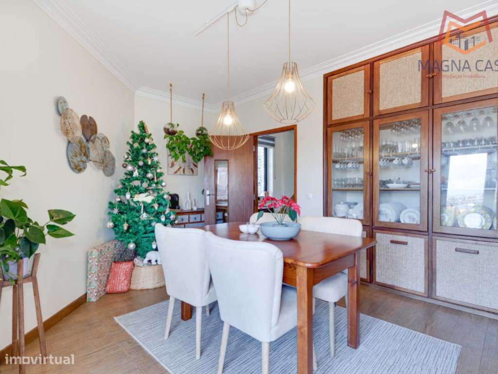 Moradia T10 com logradouro a 5 min da A5, a 7 min de carro da Nova ...-17